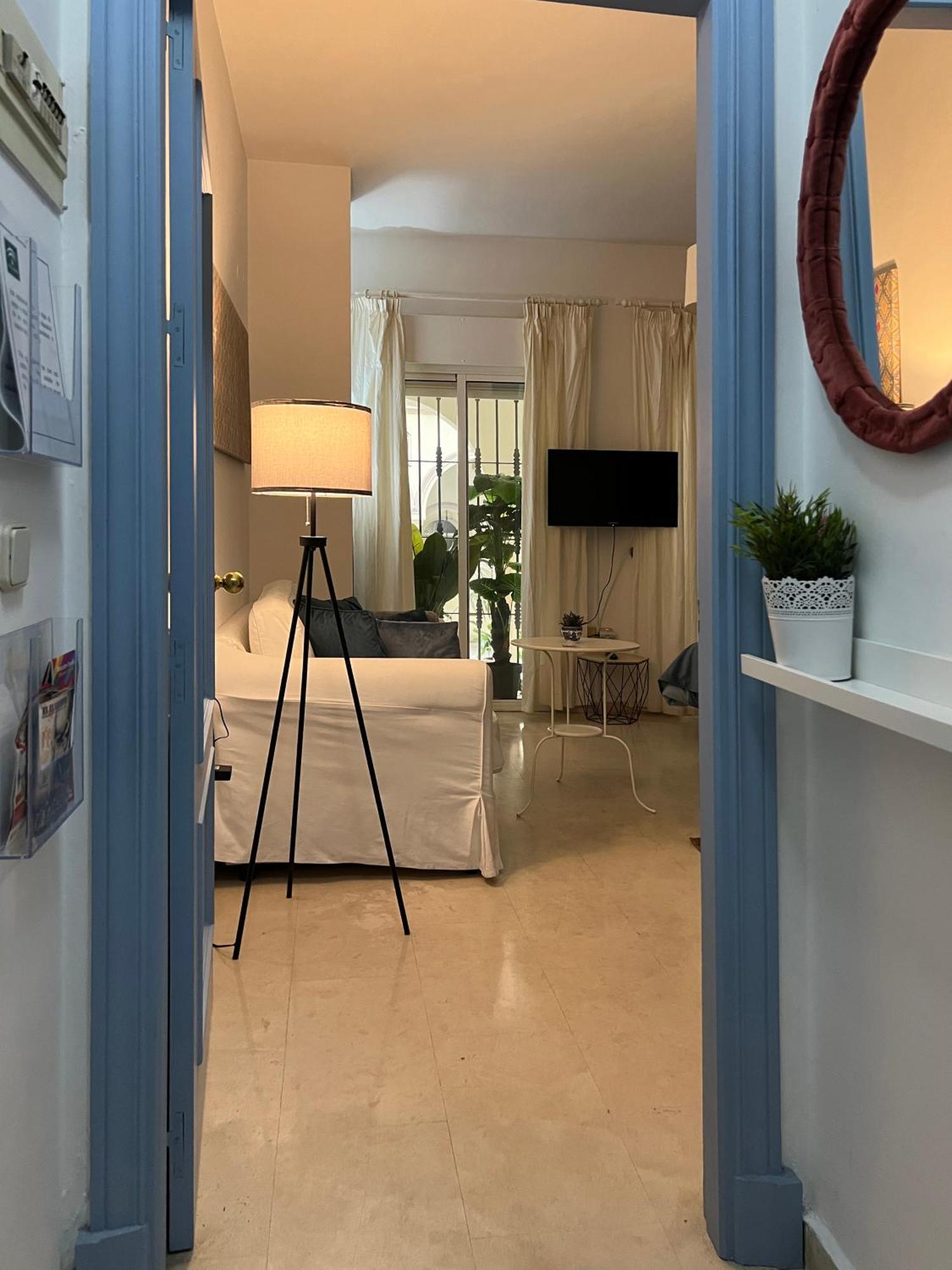 Estudio Suite San Vicente - Aloha Sevilla Exteriör bild